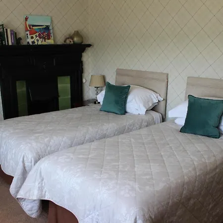 Konukevi Fairhaven Country 4*