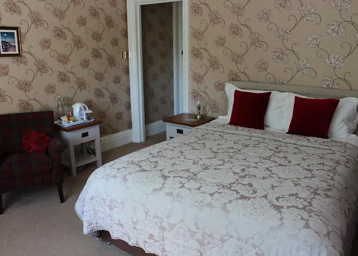 Guest house Fairhaven Country 4*